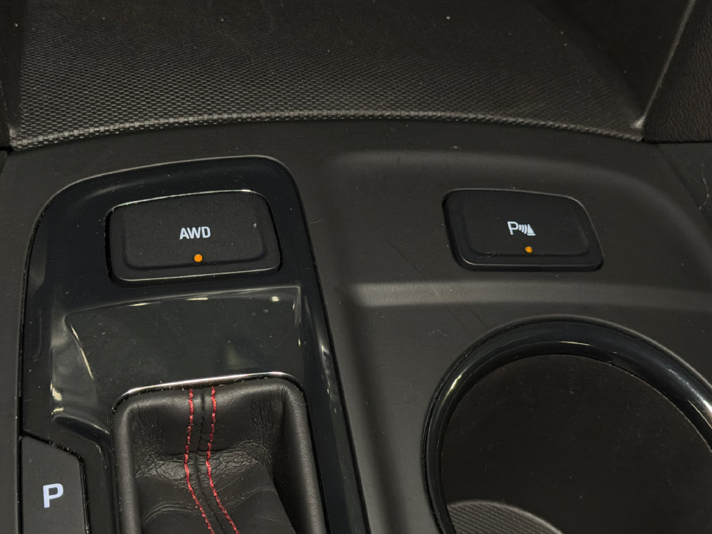 Used 2024 Chevrolet Equinox RS AWD/4WD image 32