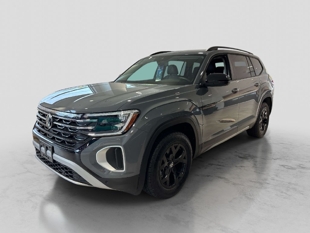 New 2026 Volkswagen Atlas Peak Edition AWD/4WD image 1