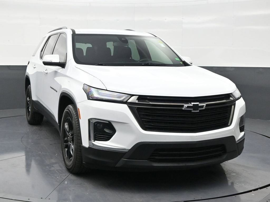 Used 2022 Chevrolet Traverse LT image 7