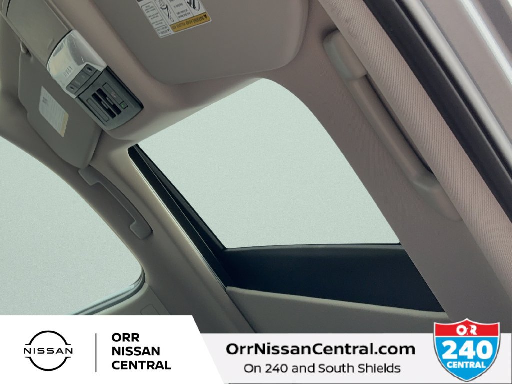 New 2027 Nissan Rogue Dark Armor FWD image 18