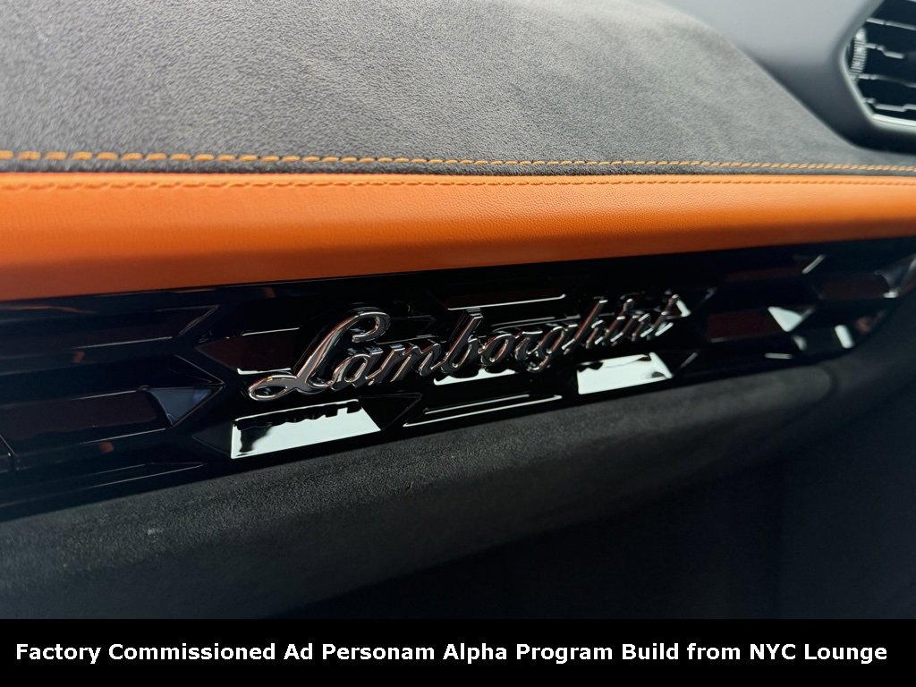 Used 2024 Lamborghini Huracan Sterrato image 59