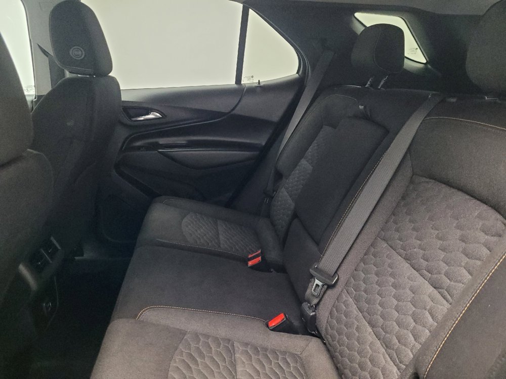 Used 2021 Chevrolet Equinox LT w/ LPO, Cargo Package AWD/4WD image 18