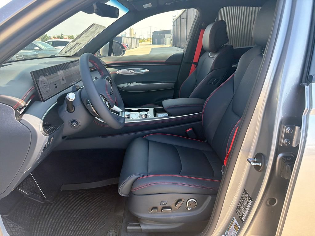 New 2027 Genesis GV70 2.5T Sport Prestige AWD/4WD image 11