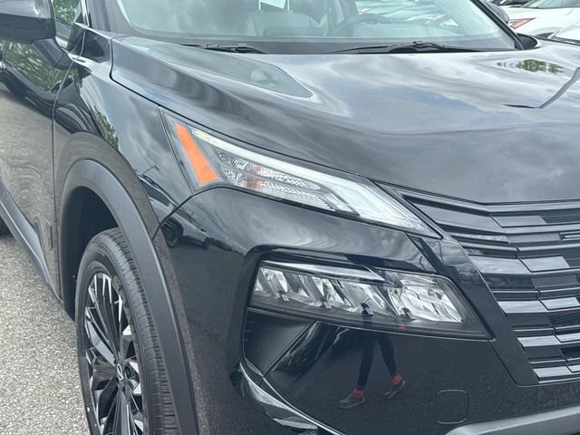 New 2026 Nissan Rogue SV FWD image 10
