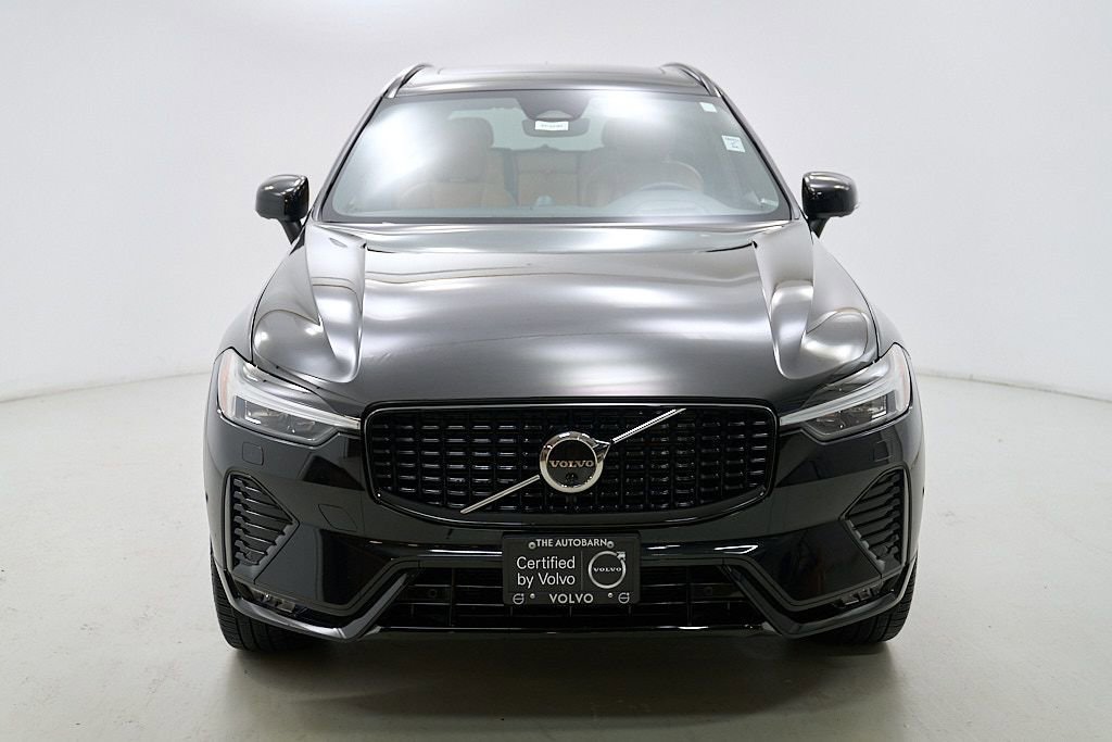 Certified 2023 Volvo XC60 B6 Ultimate w/ Protection Package Premier AWD/4WD image 5