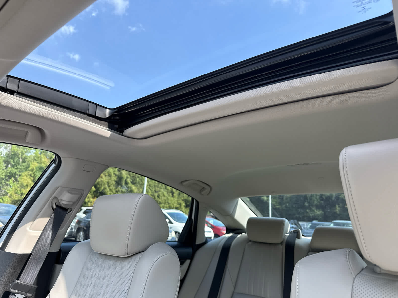 Used 2021 Honda Accord EX-L image 23