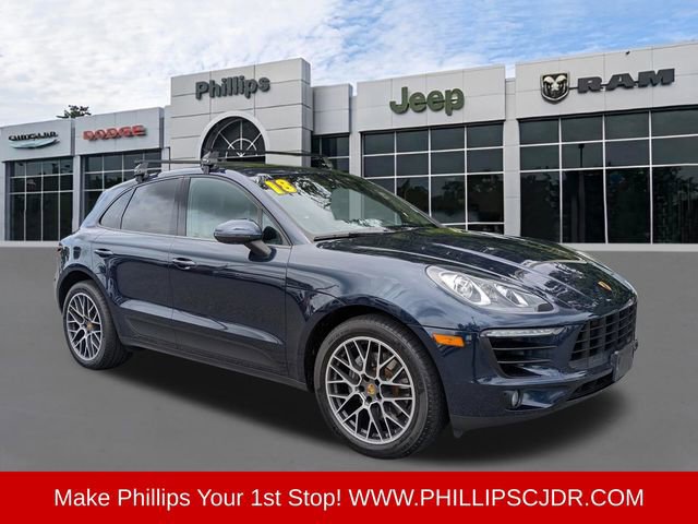 Used 2018 Porsche Macan Sport Edition AWD/4WD image 2