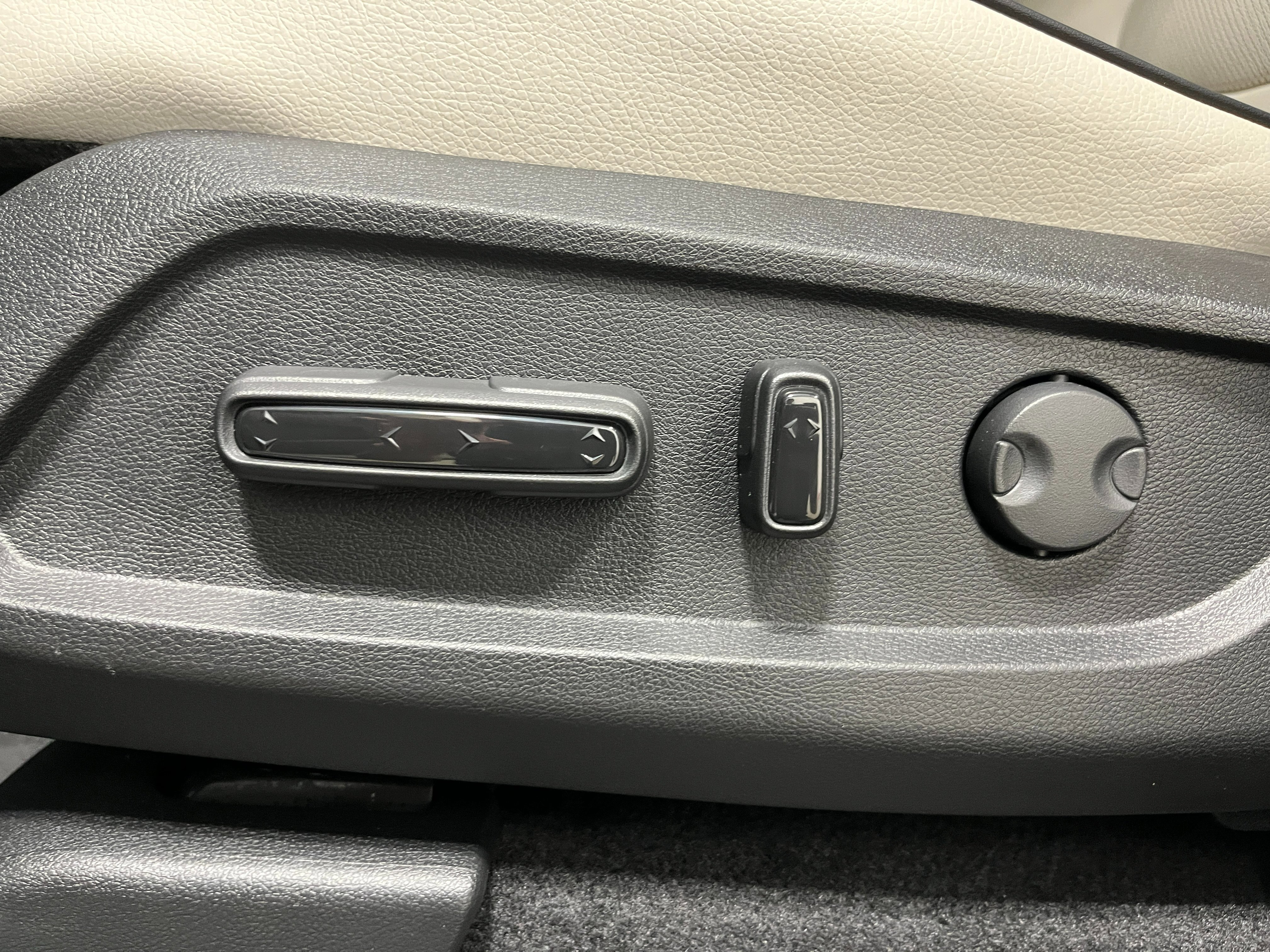 New 2026 Honda Pilot Elite image 12