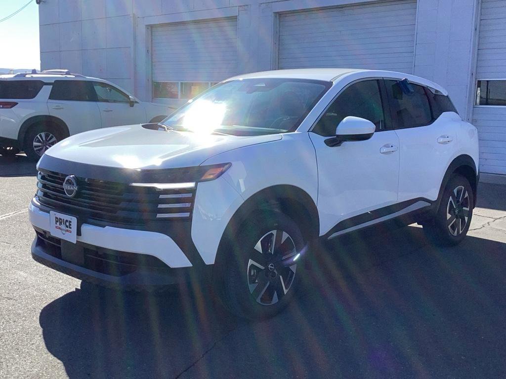 New 2025 Nissan Kicks SV w/ Charging Package image 7