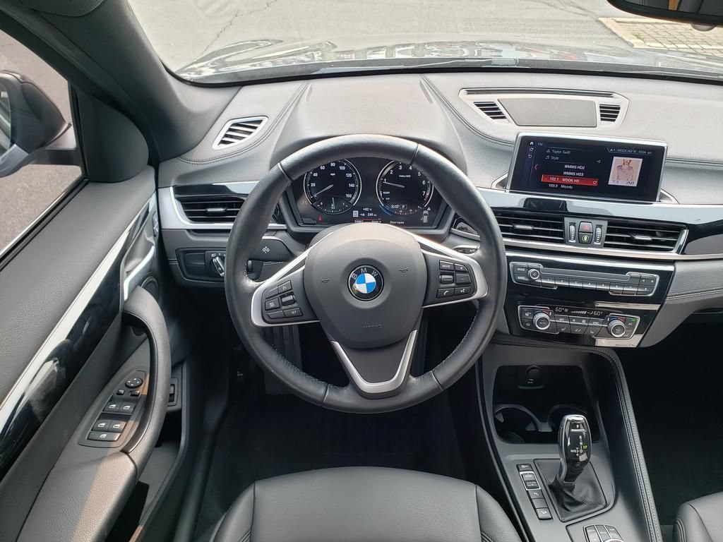 Used 2022 BMW X1 xDrive28i w/ Convenience Package AWD/4WD image 16
