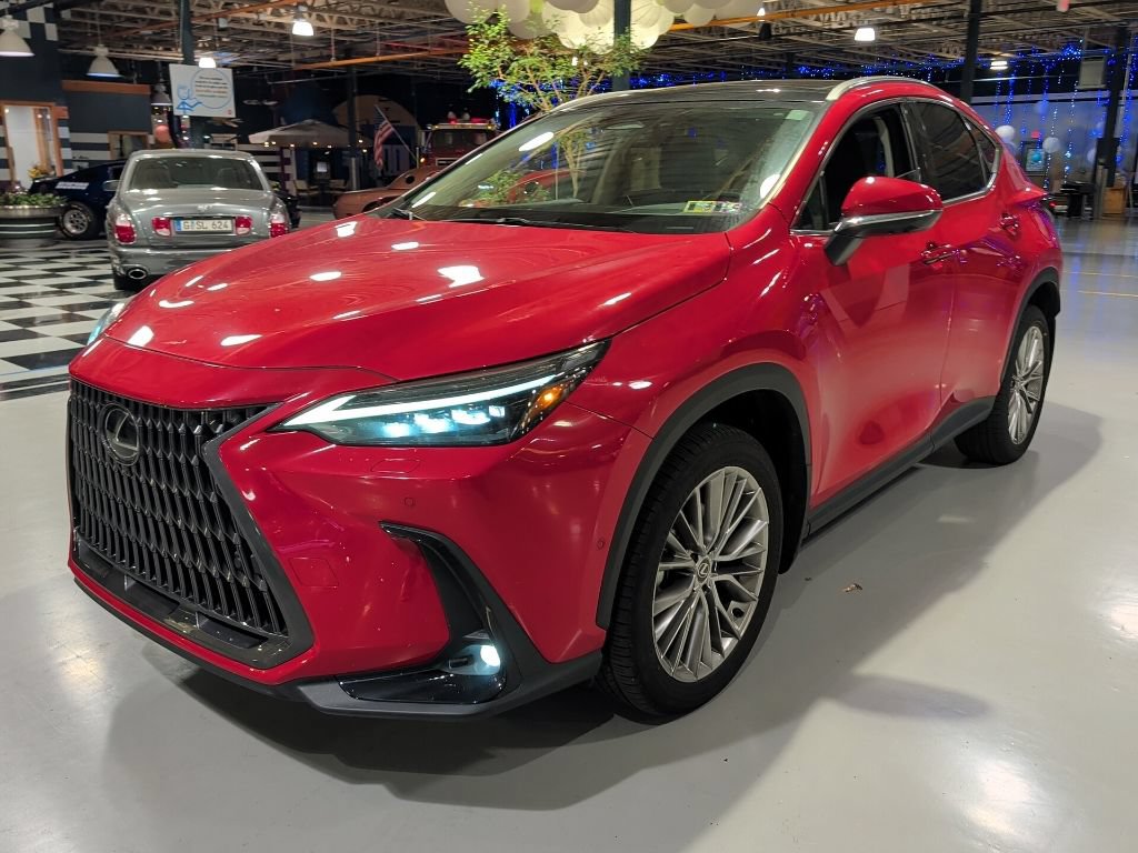 Used 2024 Lexus NX 350h AWD w/ Vision Package image 7