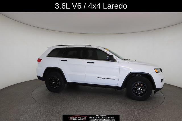 Used 2020 Jeep Grand Cherokee Laredo AWD/4WD image 23