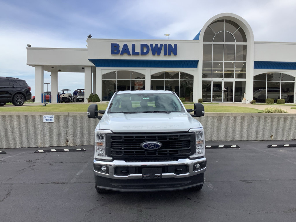 New 2026 Ford F350 XL image 2