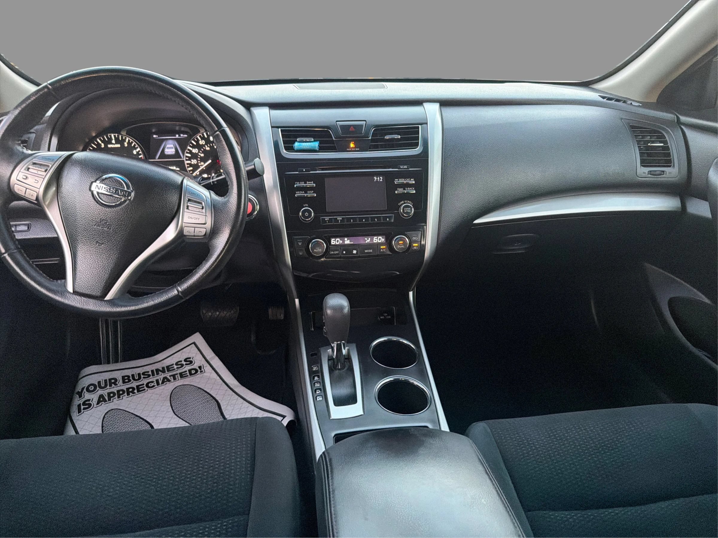 Used 2015 Nissan Altima 2.5 SV FWD image 16