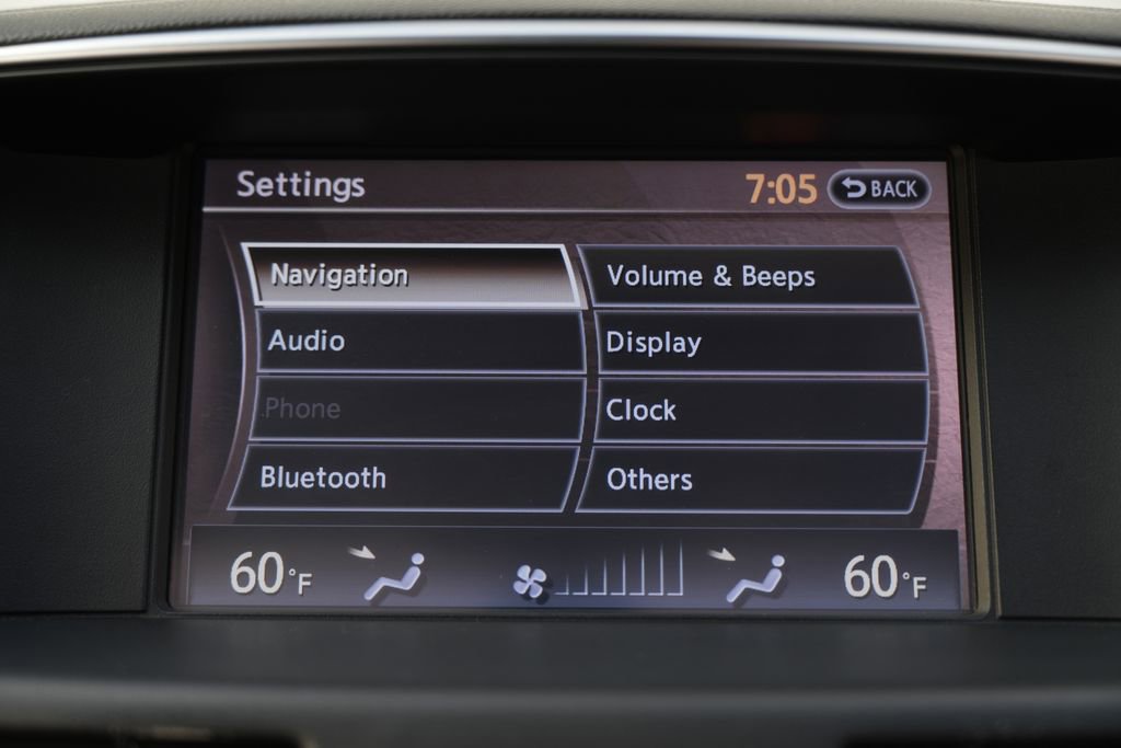 Used 2015 INFINITI Q70 L 3.7 RWD image 66