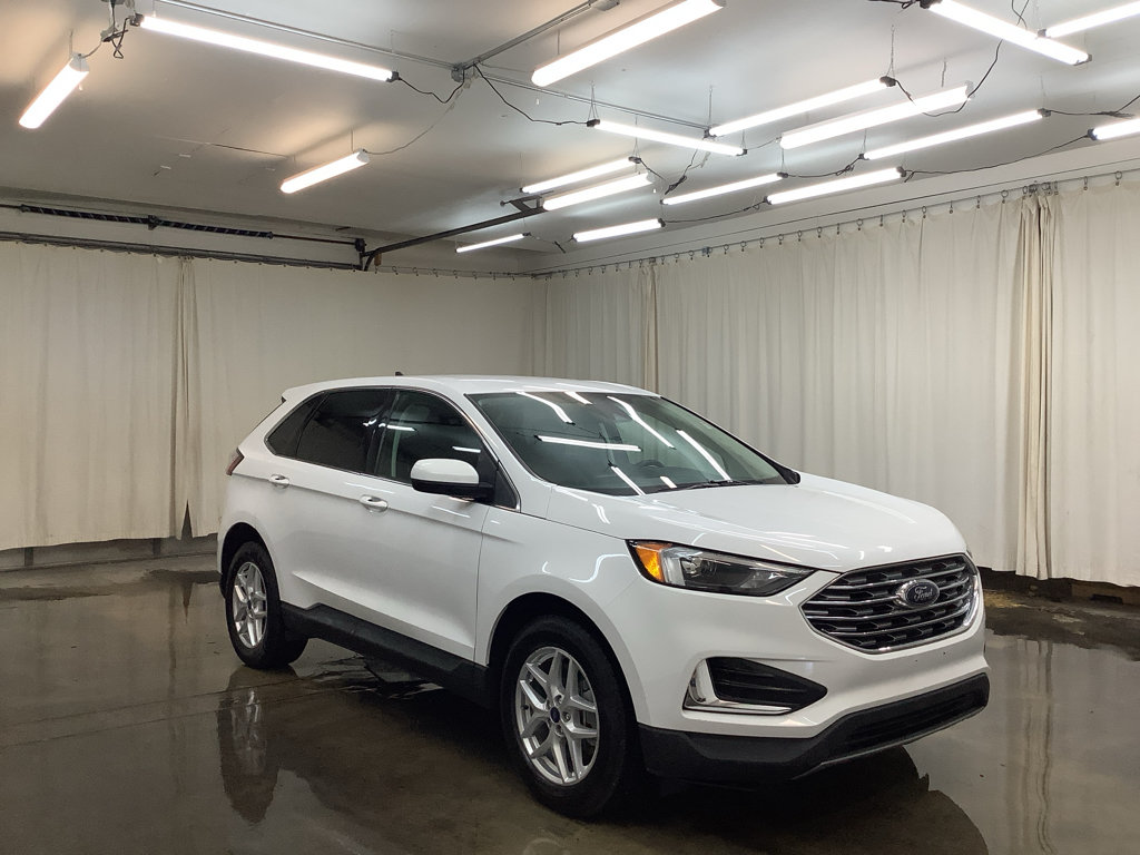 Used 2022 Ford Edge SEL AWD/4WD image 3