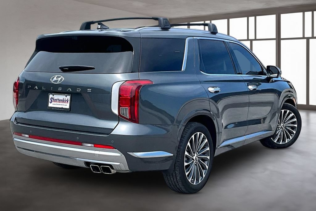Used 2024 Hyundai Palisade Calligraphy FWD image 6