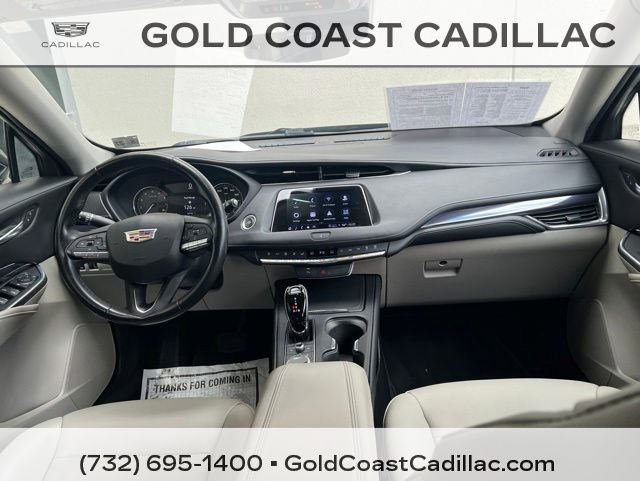 Certified 2023 Cadillac XT4 Luxury FWD image 10