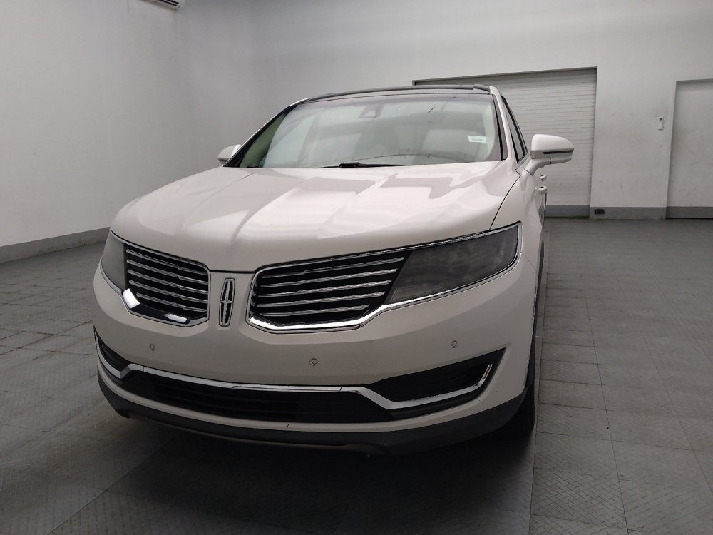 Used 2017 Lincoln MKX Reserve w/ Luxury Package FWD image 15