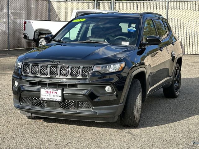 Used 2023 Jeep Compass Altitude image 8
