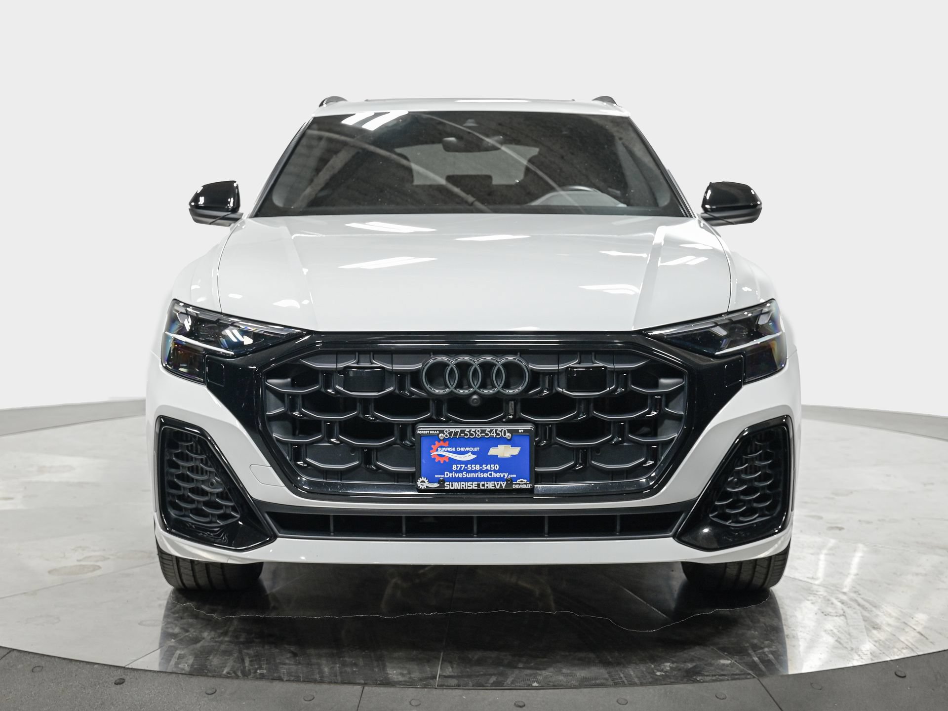 Used 2024 Audi SQ8 Premium Plus AWD/4WD image 10