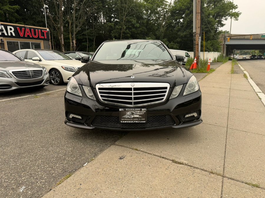 Used 2010 Mercedes-Benz E 350 4MATIC Sedan image 14