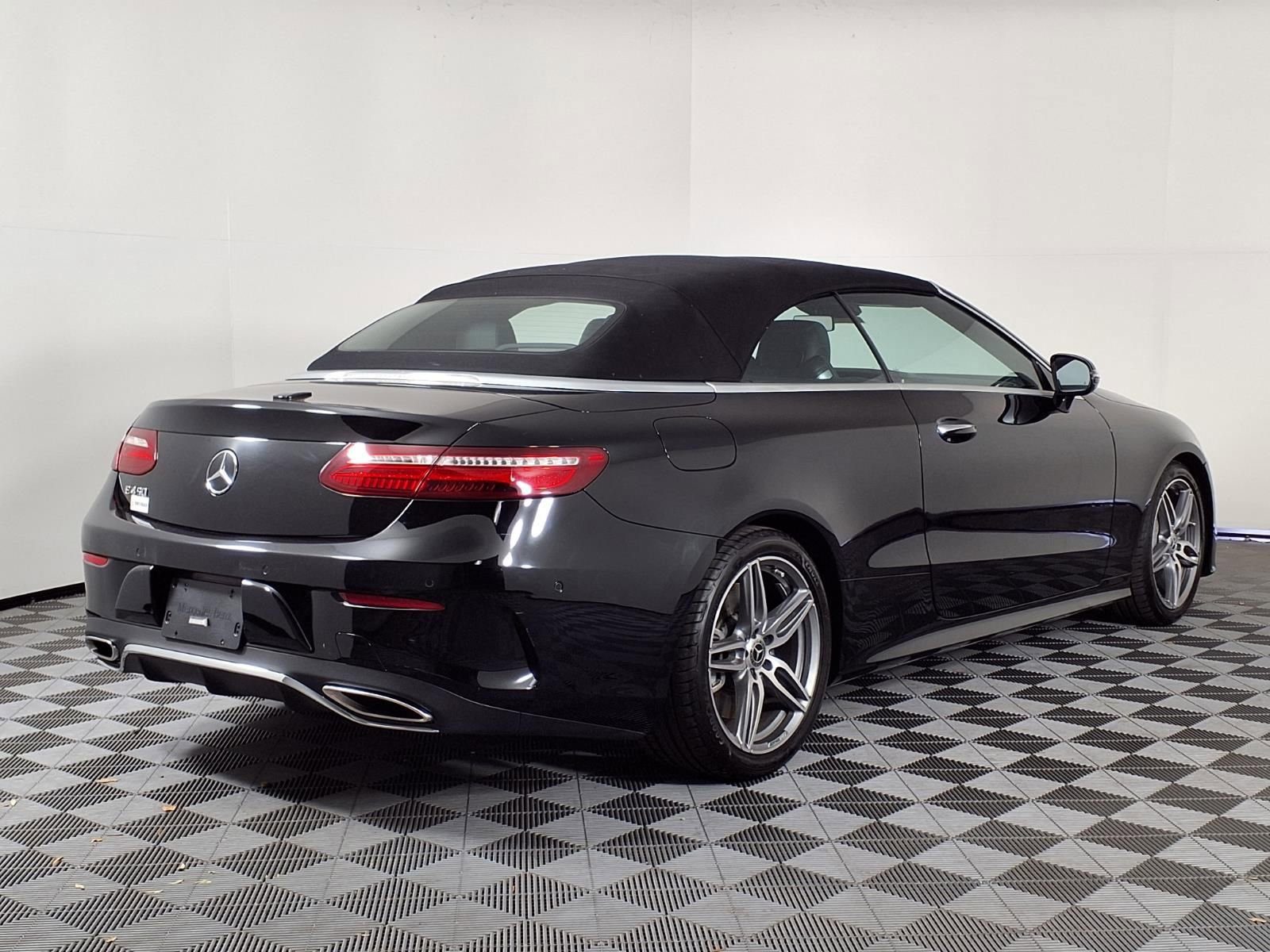 Used 2018 Mercedes-Benz E 400 Cabriolet w/ Premium 2 Package (Q02) image 31