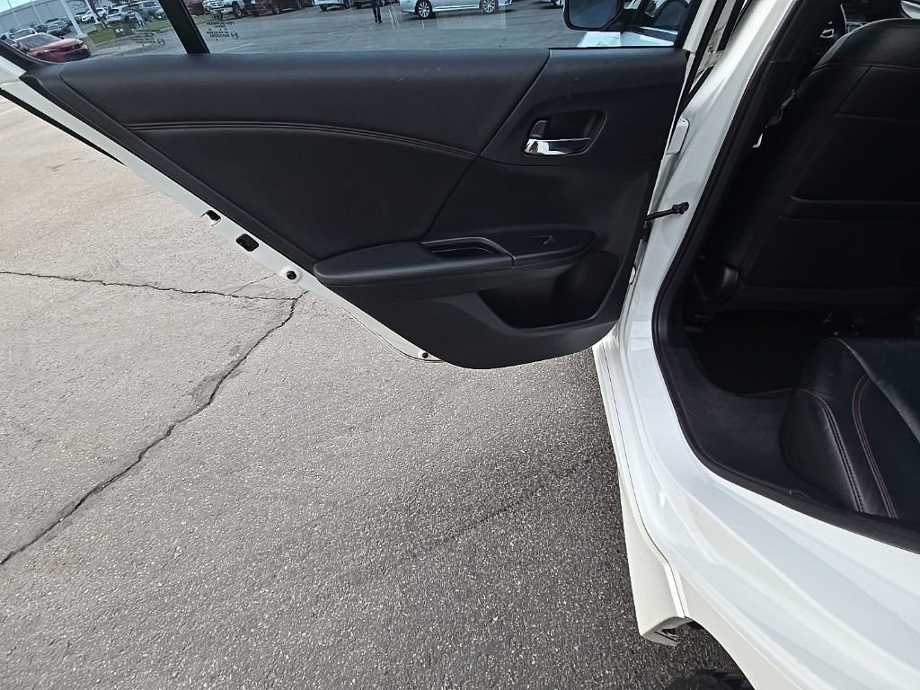 Used 2017 Honda Accord Sport Special Edition image 25