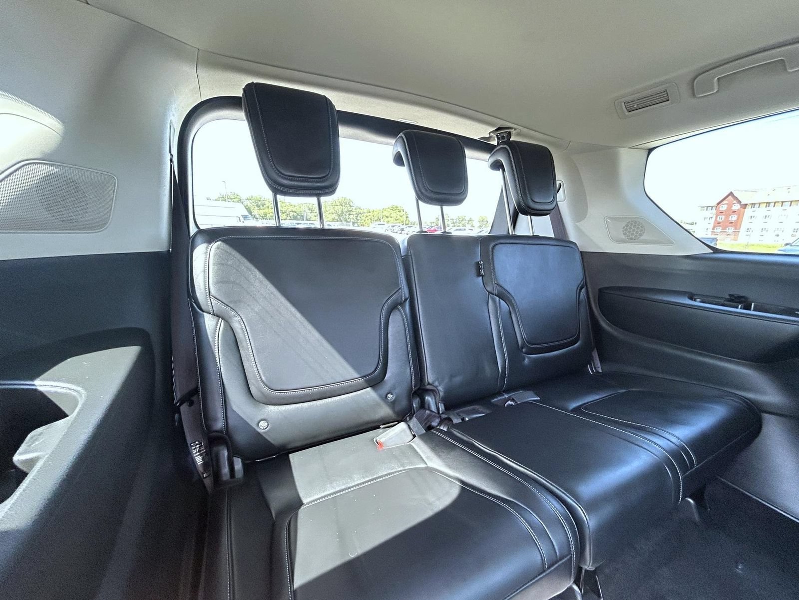 Used 2026 INFINITI QX80 Pure w/ Cargo Package AWD/4WD image 19