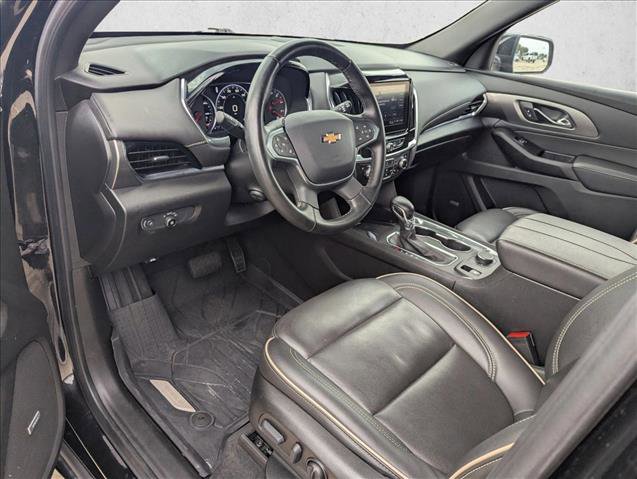 Used 2023 Chevrolet Traverse Premier image 9