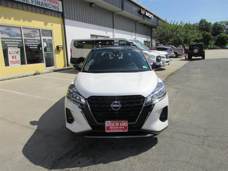 Used 2023 Nissan Kicks SR w/ Interior Electronics Package image 10