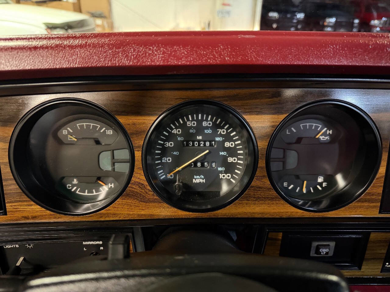 Used 1992 Dodge D/W Truck 250 image 5