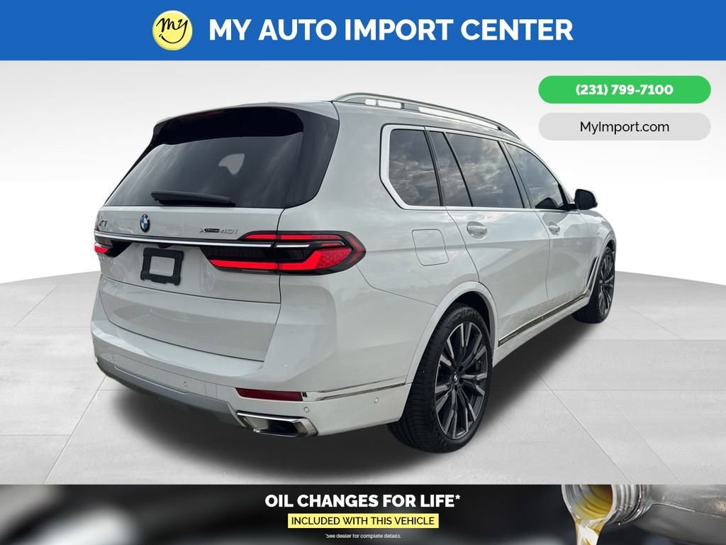 Used 2024 BMW X7 xDrive40i w/ Premium Package image 7