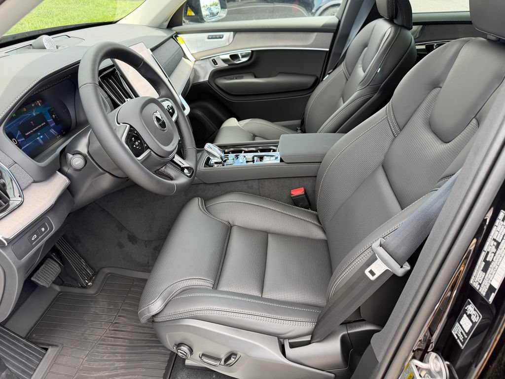 New 2026 Volvo XC90 T8 Ultra w/ Protection Package Premier AWD/4WD image 17