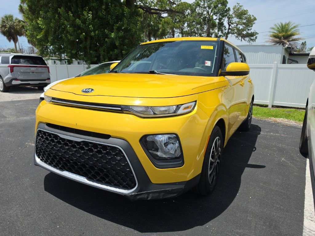 Used 2020 Kia Soul LX FWD image 3
