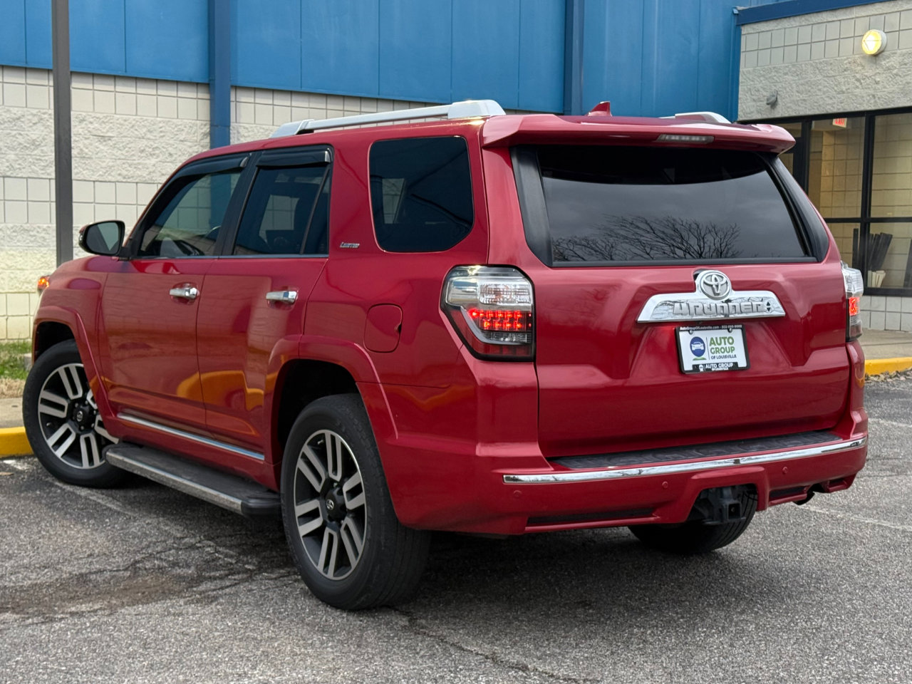 Used 2016 Toyota 4Runner Limited image 7