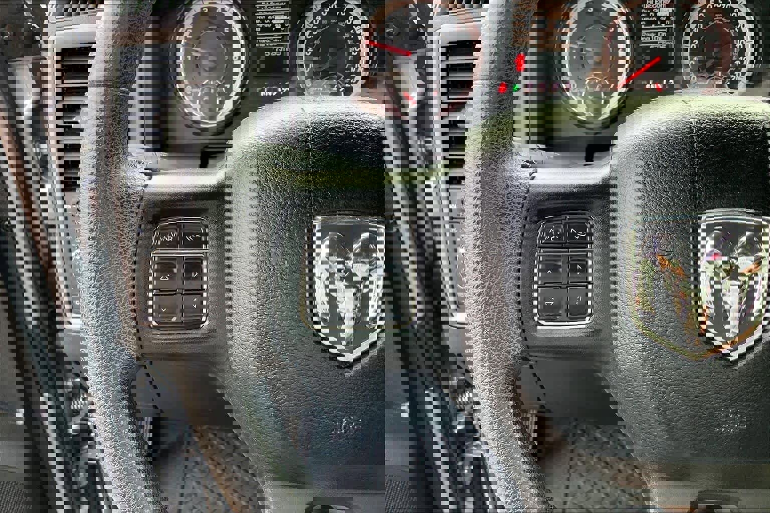 Used 2020 RAM 1500 Tradesman image 21