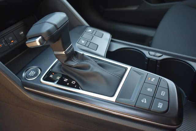 New 2027 Kia Sportage LX FWD image 21