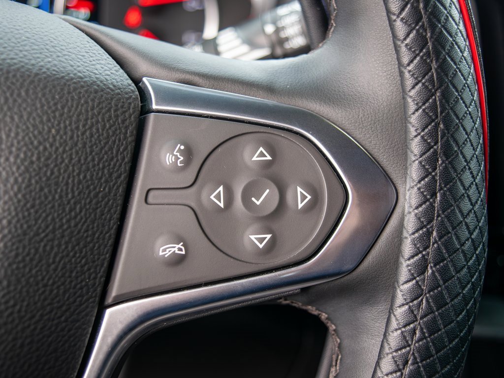 Used 2023 Chevrolet Traverse Premier w/ Redline Edition image 14