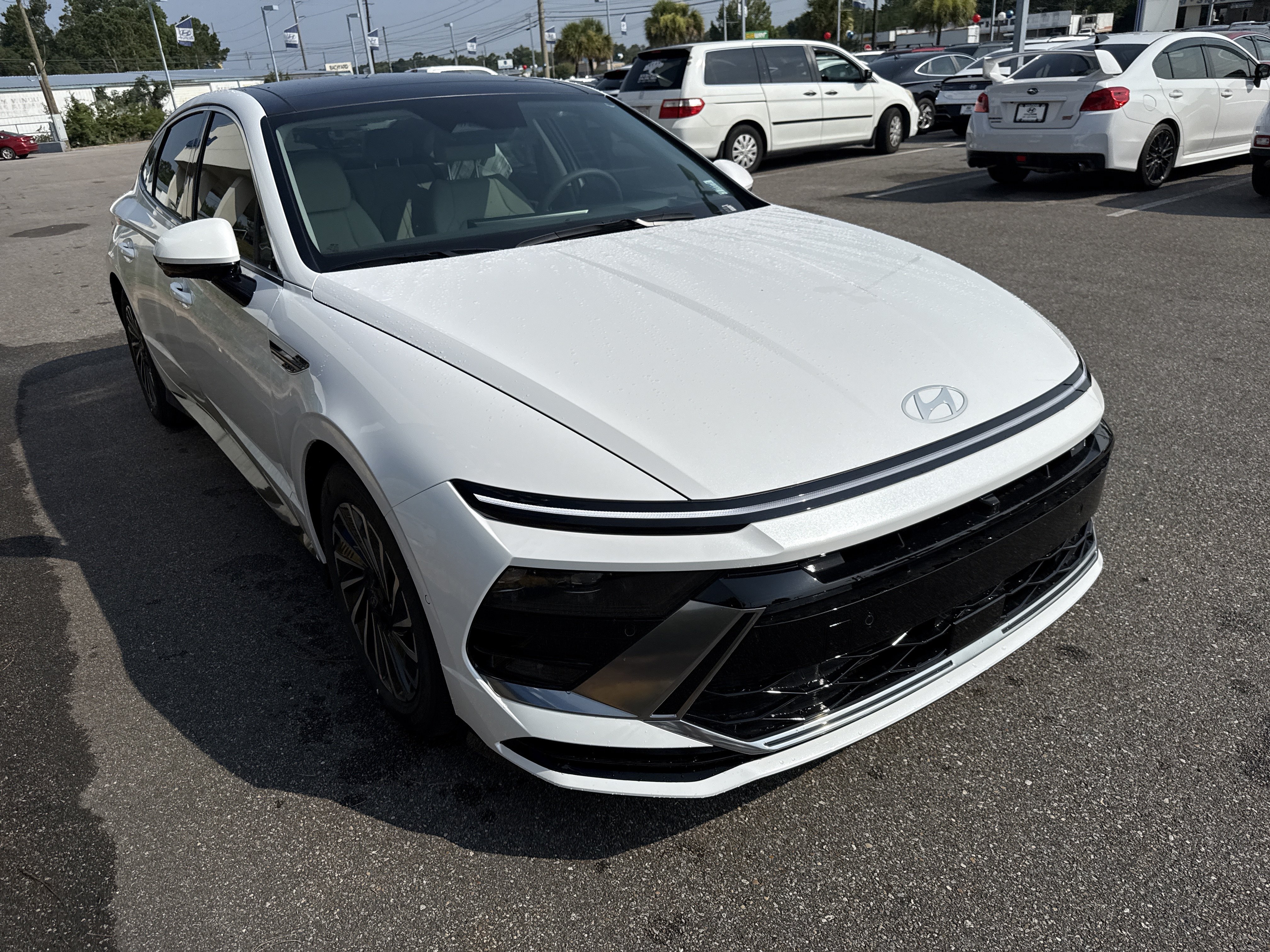 New 2026 Hyundai Sonata Limited FWD image 5