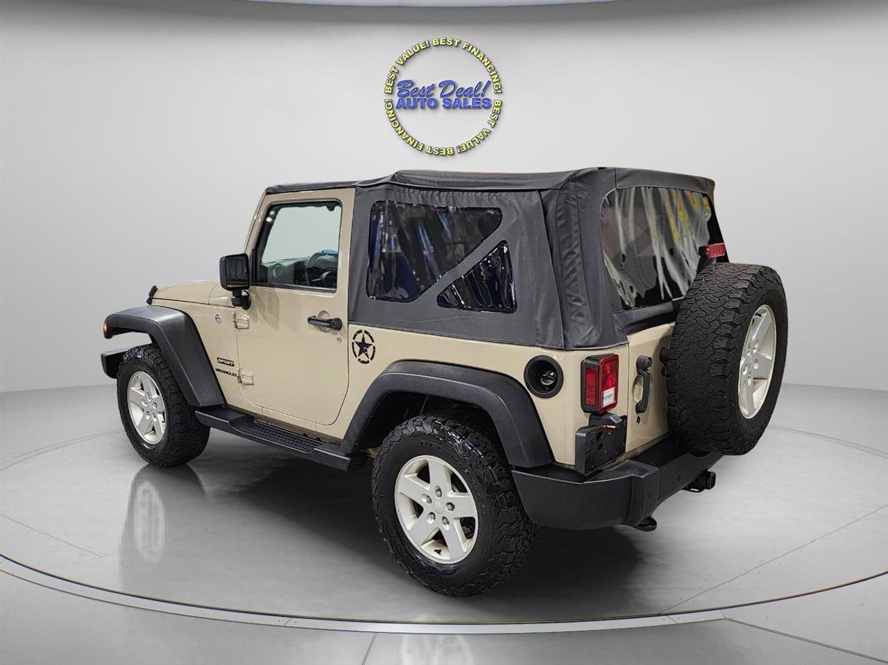 Used 2017 Jeep Wrangler Sport w/ Quick Order Package 23S AWD/4WD image 4