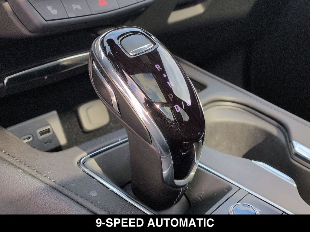 Used 2023 Cadillac XT4 Premium Luxury w/ Cold Weather Package image 6