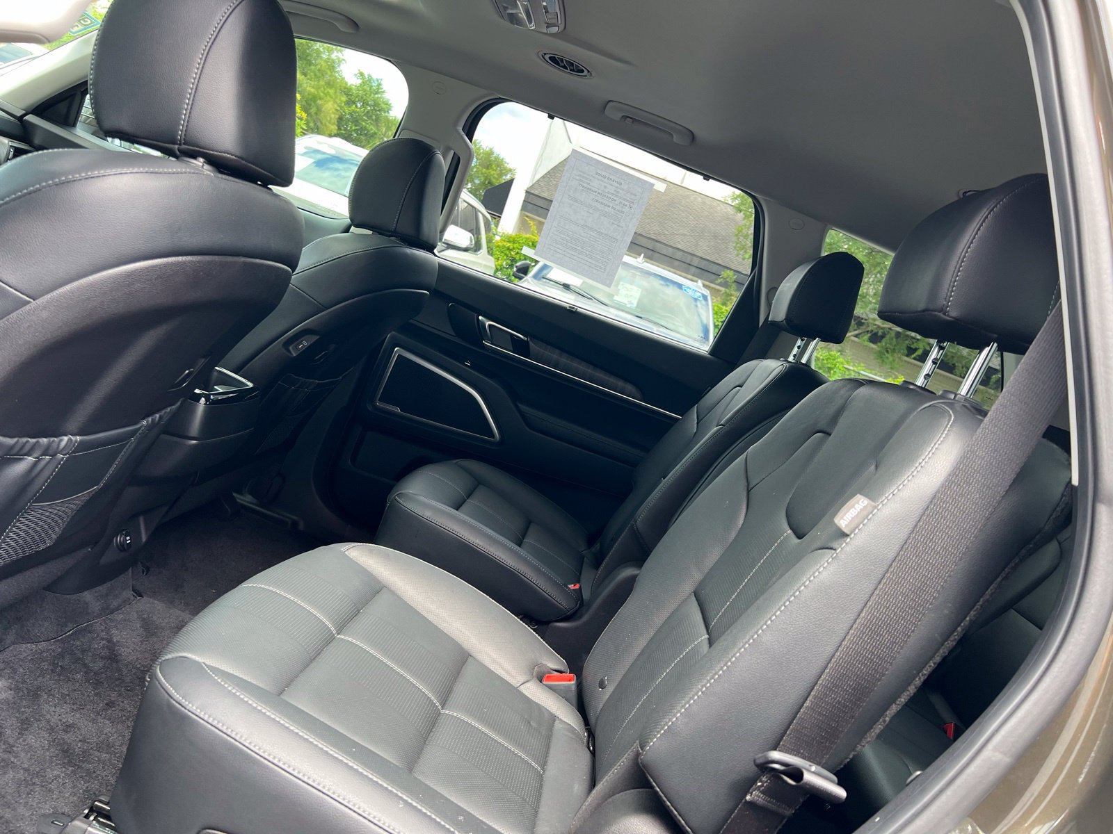 Used 2025 Kia Telluride EX w/ EX Captain's Chair Package FWD image 49