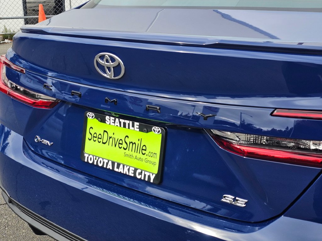 New 2026 Toyota Camry SE w/ Convenience Package FWD image 13