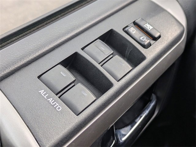 Used 2015 Toyota 4Runner SR5 image 25