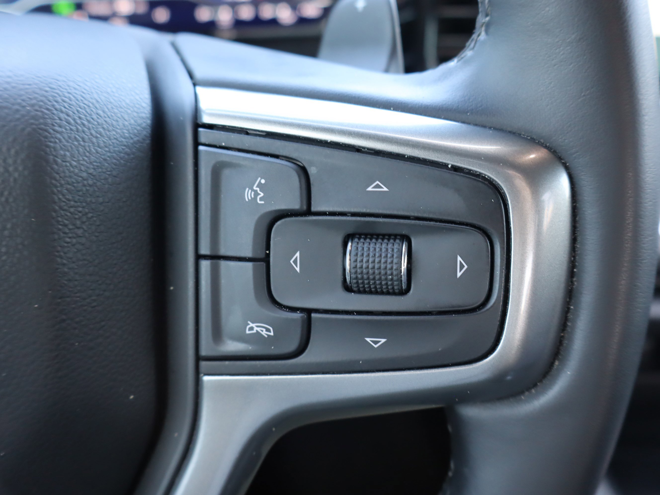 Certified 2025 Chevrolet Silverado 1500 LTZ w/ LTZ Premium Package image 22