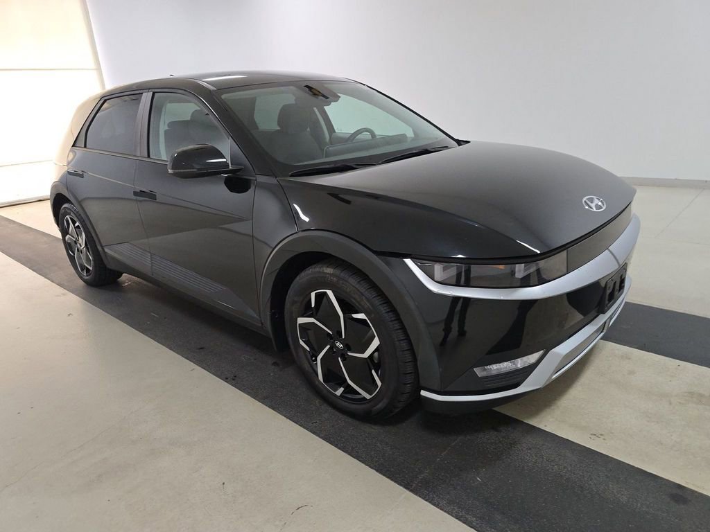Used 2023 Hyundai Ioniq 5 SE w/ Cargo Package AWD/4WD image 3