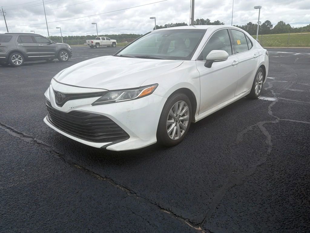 Used 2018 Toyota Camry LE w/ Convenience Package FWD video 1