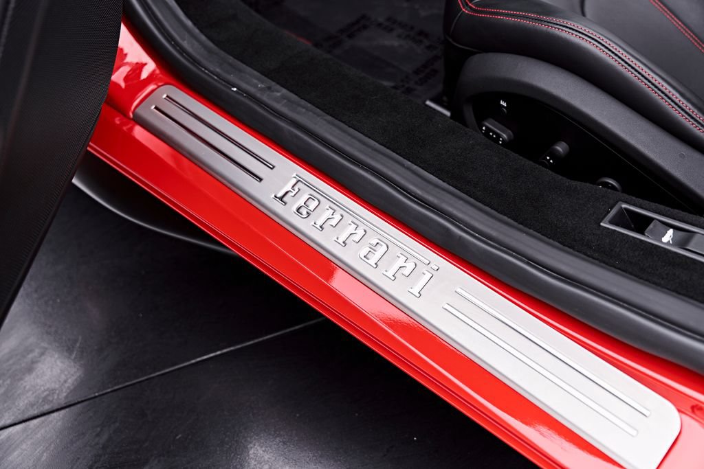 Used 2020 Ferrari F8 Tributo RWD image 53