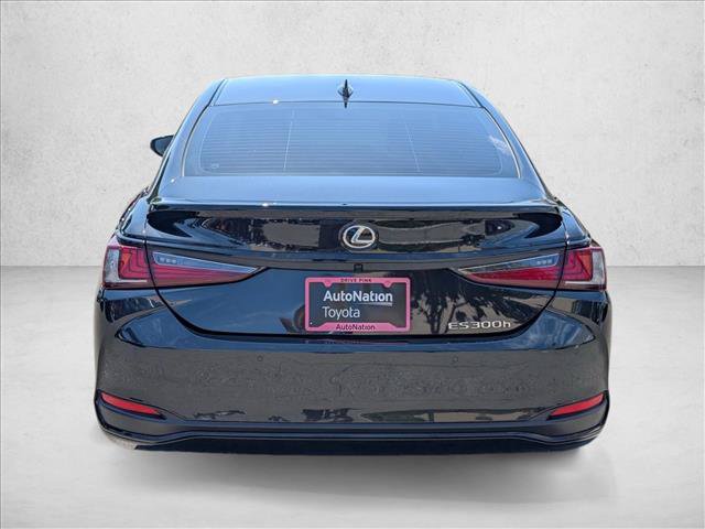 Used 2025 Lexus ES 300h w/ Accessory Package (Z1) FWD image 7